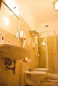 Dei Tartari 3* Guidonia